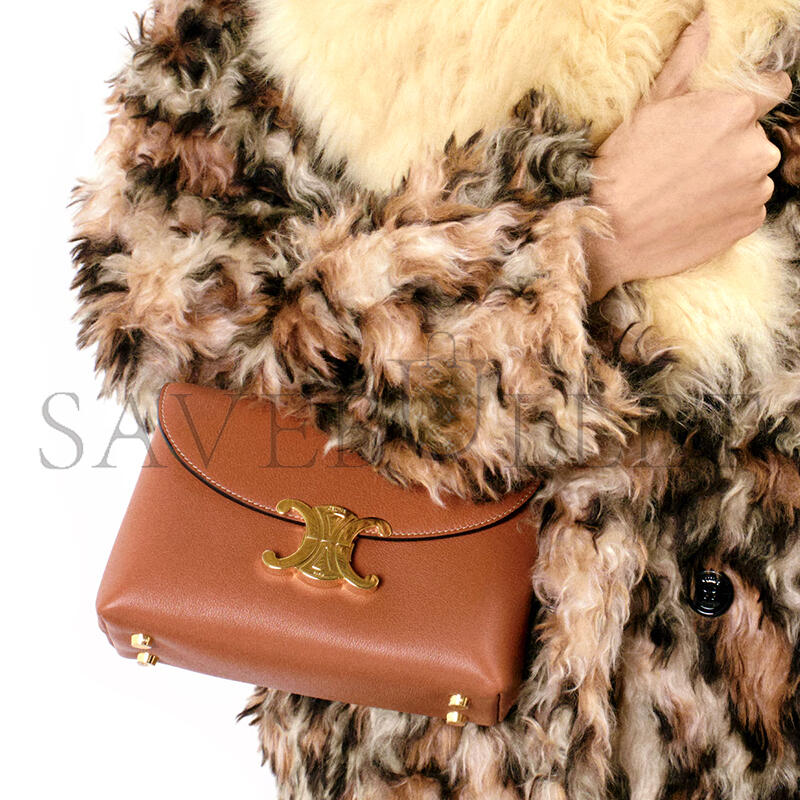 CELINE TEEN NINO BAG IN SUPPLE GRAINED CALFSKIN 118113FXK.04LU (20.5*13*8cm)